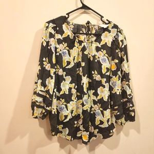 Lauren Conrad floral shirt M